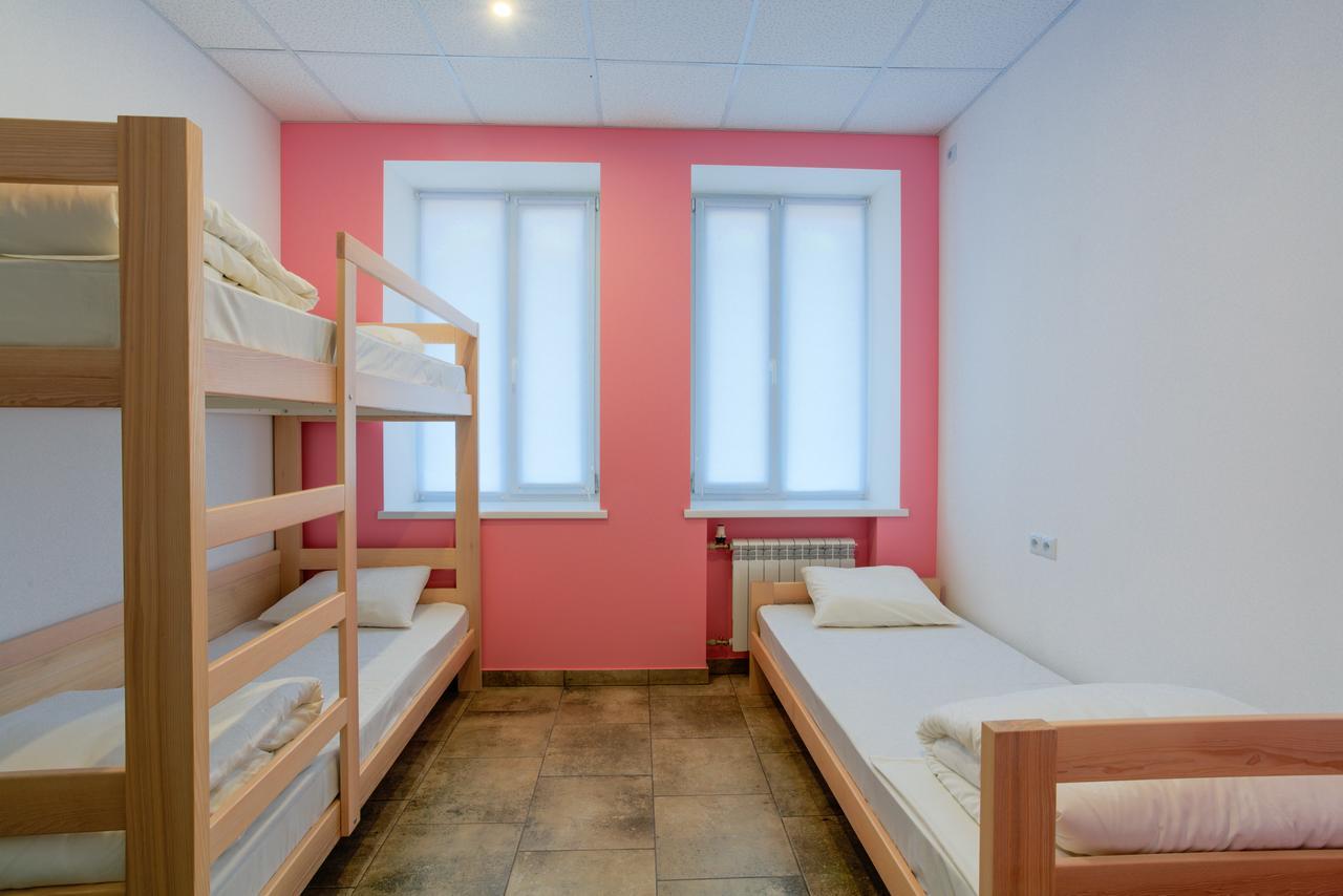 Comfort Hotel & Hostel Zaporizhia Exterior photo